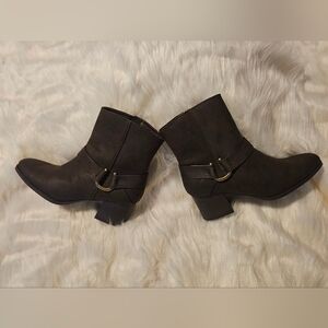BareTraps Dark Brown Tiana Ankle Booties